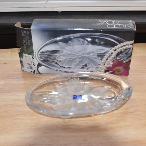 Mikasa Studio Nova Iris Delight Candy Dish - Picture 4 of 11